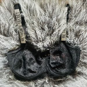 Victoria’s Secret Very Sexy Wicked Bra 34DDD